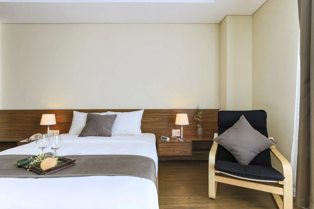 Aurora Serviced Apartments
