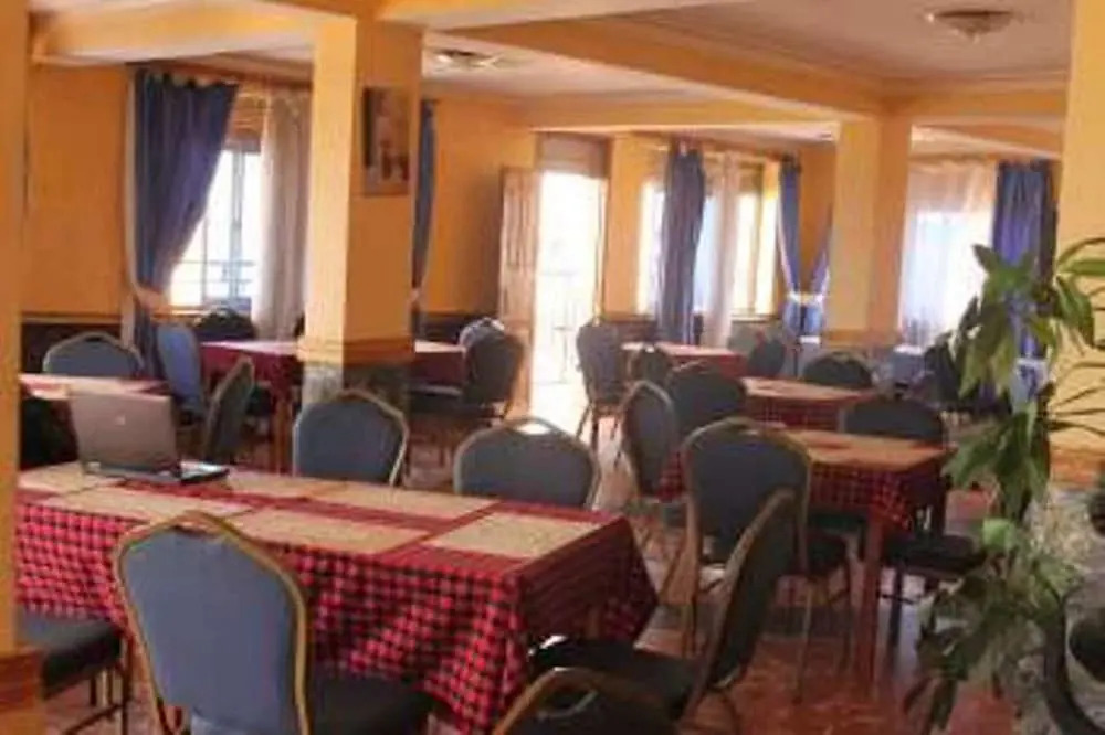 Hilltop Hotel