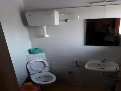 Hotel Girish Kolhapur