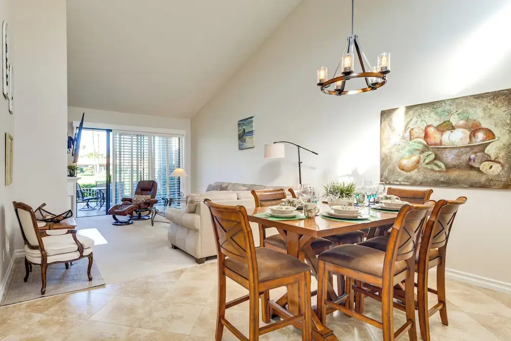 Mtn View & Fairway-facing Patio: Palm Desert Condo