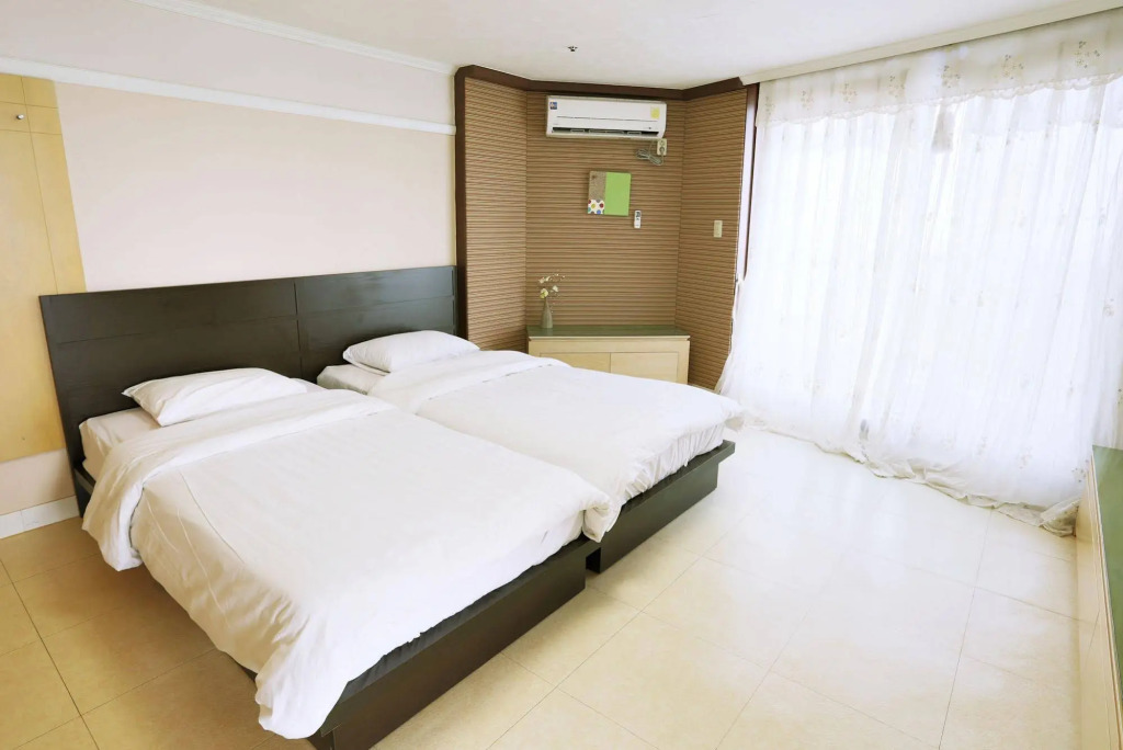 Kensington Resort Jeju Jungmun