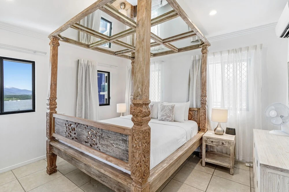 Belle Escapes Luxury Penthouse with Ocean Views