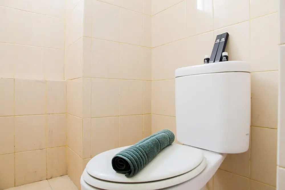 Modern 3BR at Green Palace Kalibata City Apartment