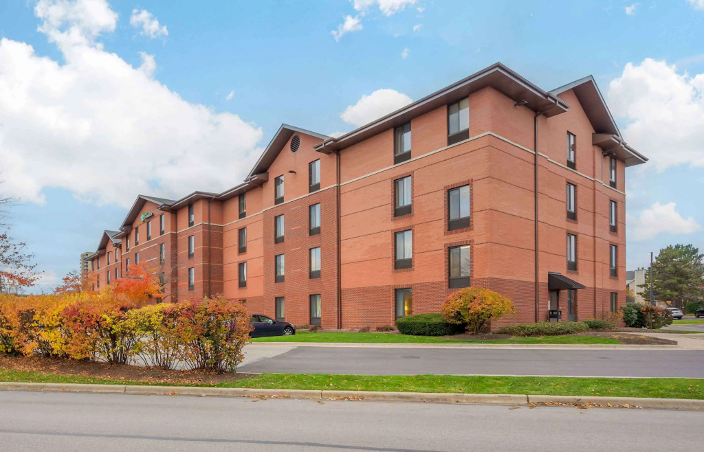 Extended Stay America Suites - Chicago - Lombard - Yorktown Center