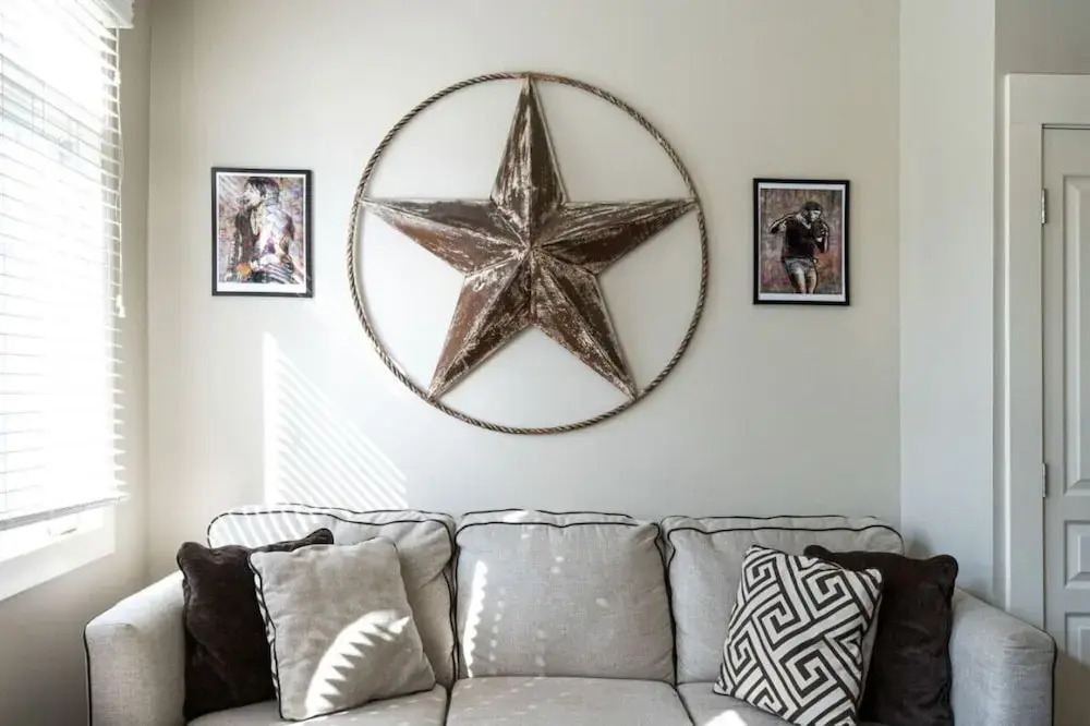 Star Studded - Near Music Row- Private Balcony