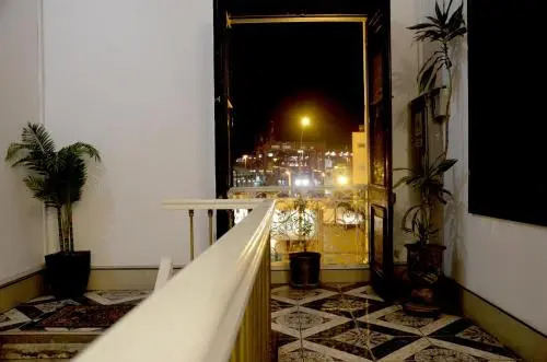 Acropolis Hotel