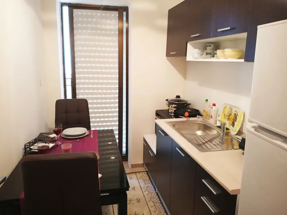 TravELL SUITE #01.