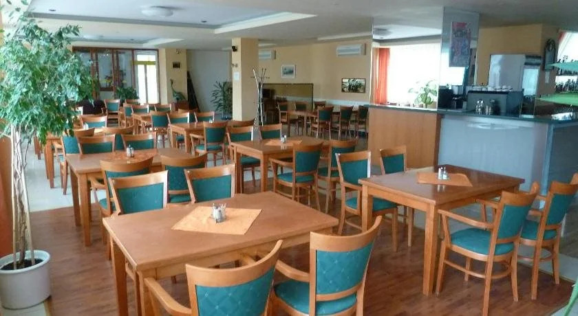 Hotel Jurki Dom
