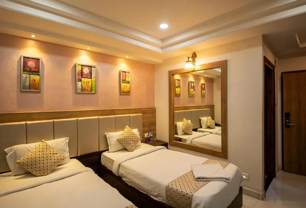 M Square Hotel