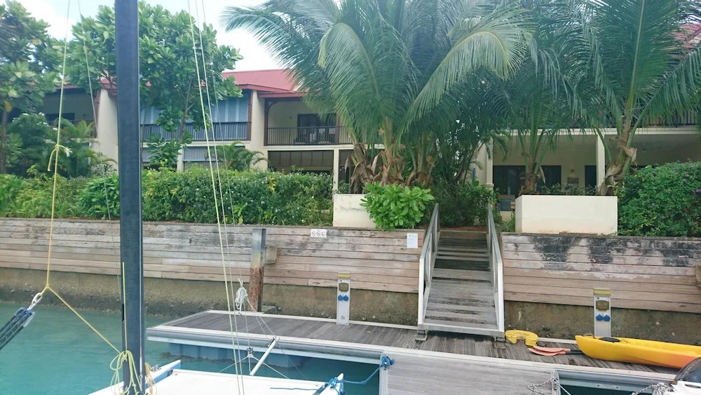House With 3 Bedrooms in Mahé, With Wonderful sea View, Private Pool a