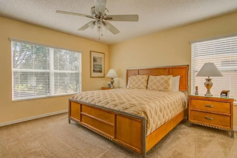 Game Room Private Pool & Spa! 4 Bedroom Home by RedAwning