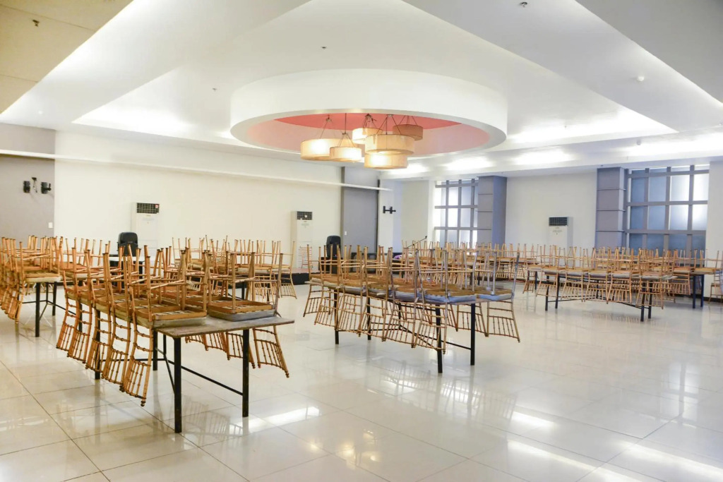 East View Hotel