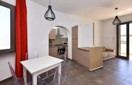 Damavi Suite