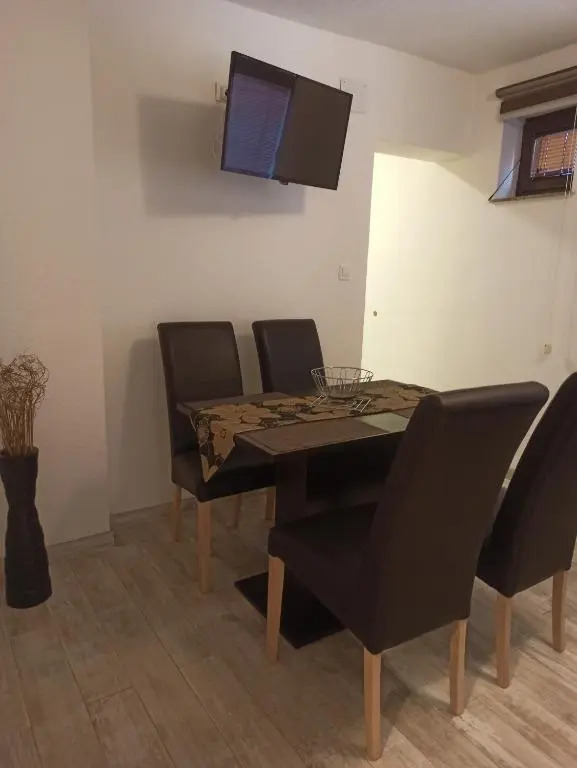 Studio Apartments Una