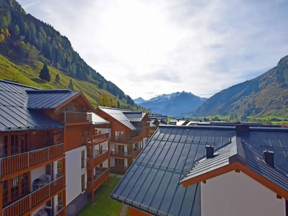 Lovely Apartment in Rauris near Ski Area