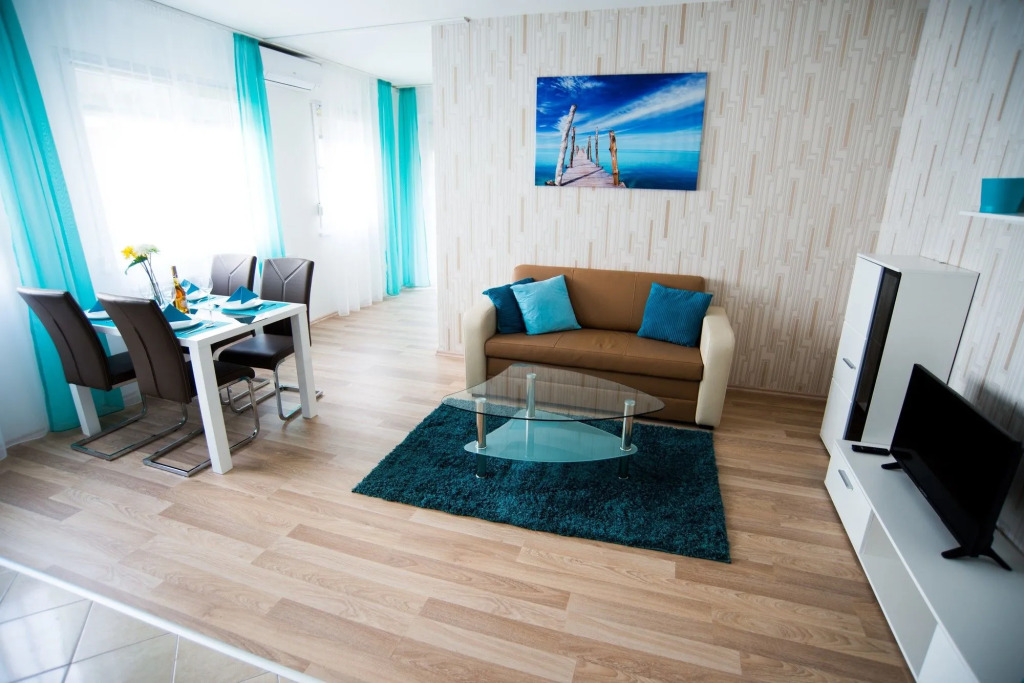 CorviNext City Center Apartments