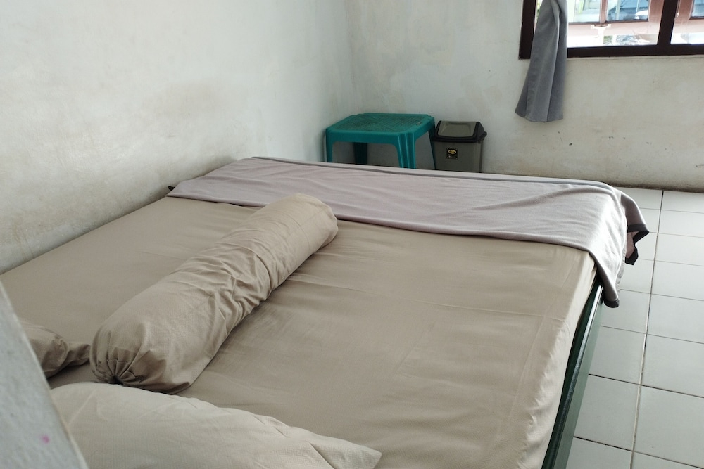 Hotel O Losmen Karunia Katingan Near Kantor Sekretariat PPK Katingan Kuala
