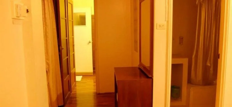 Buarawong Residence