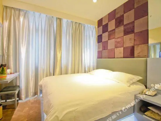 Z Hotel (Hefei Convention and Exhibition Center)