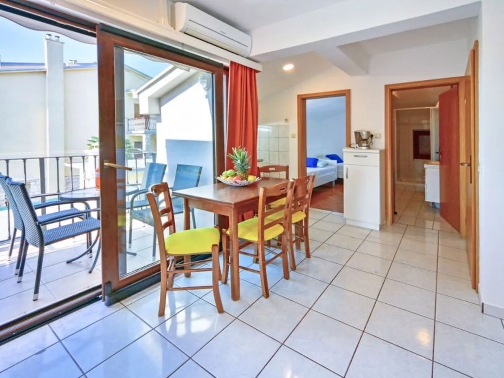 Apartment Damir Tampere 32379