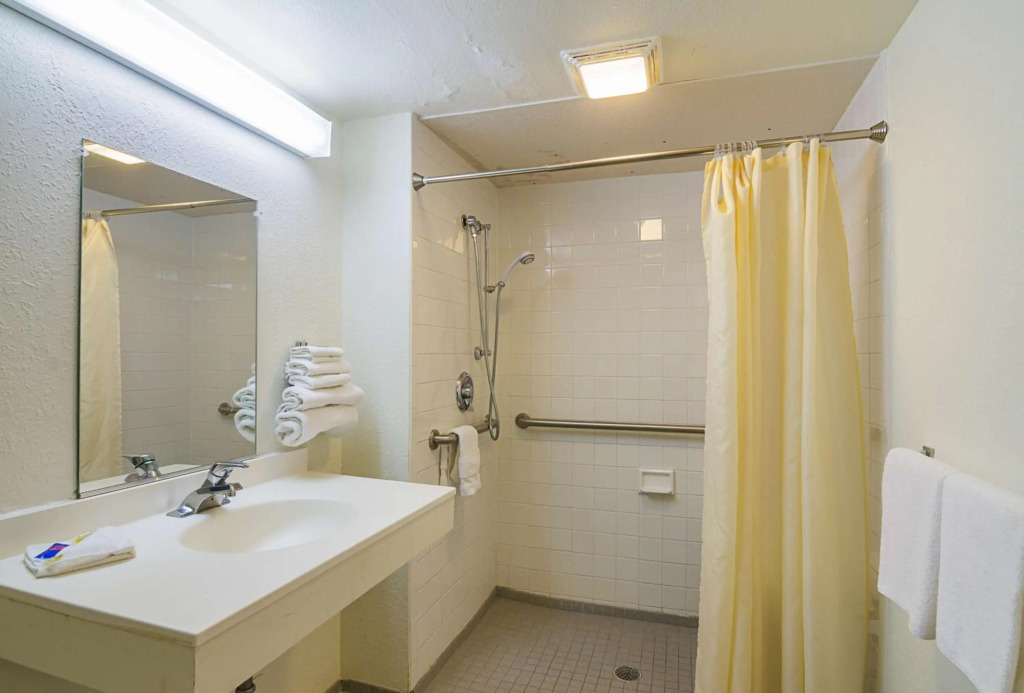 Motel 6-Mitchell, SD