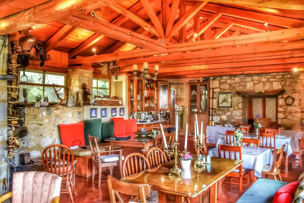 Elaion Guesthouse