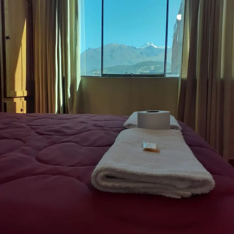 Lhotse Hostel B&B