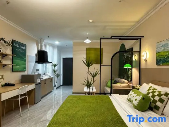 Yiyun Homestay (Nanning East Station Fengling)
