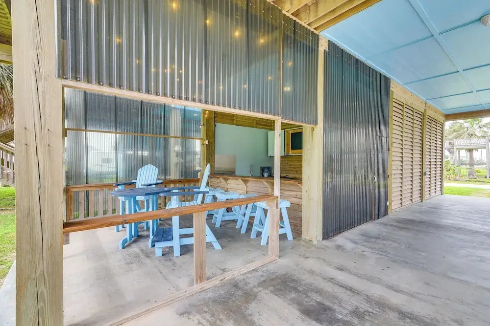 Walk to Sand! Home w/ Wide-open Ocean Views + Bar