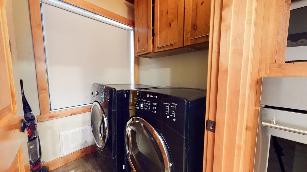 Val DIsere 10 5-Star Luxury with Game room and Gorgeous Mountain Views, Walk to The Village. by RedAwning