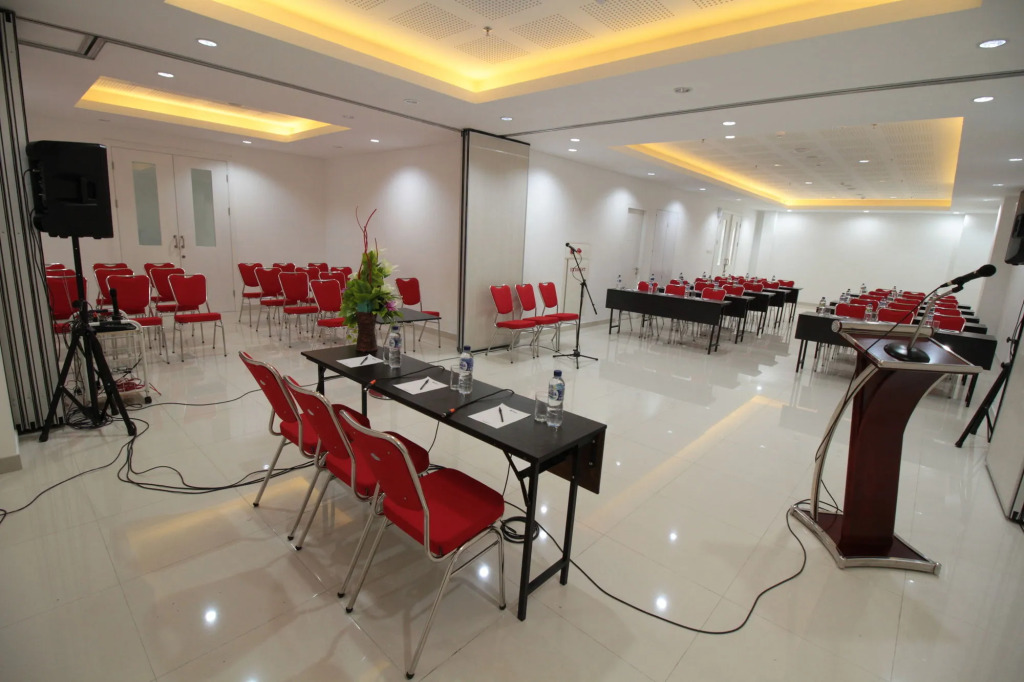 The Win Hotel Surabaya