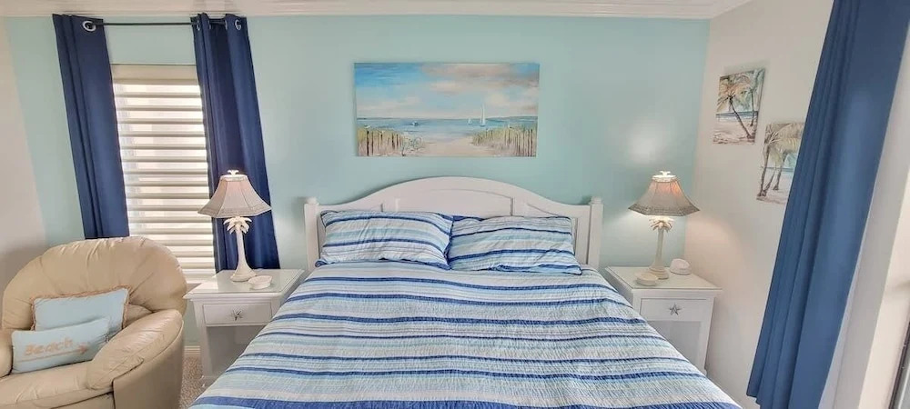 Saida Tower 506 3 Bedroom Condo by RedAwning