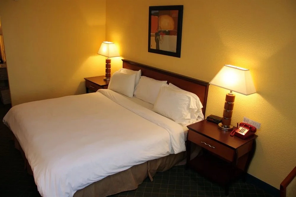 Holiday Park Hotels & Suites