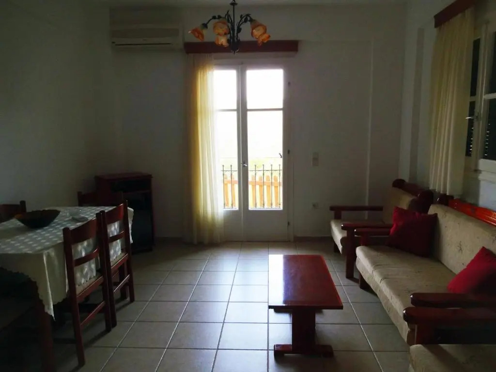 Iriana Village Inn