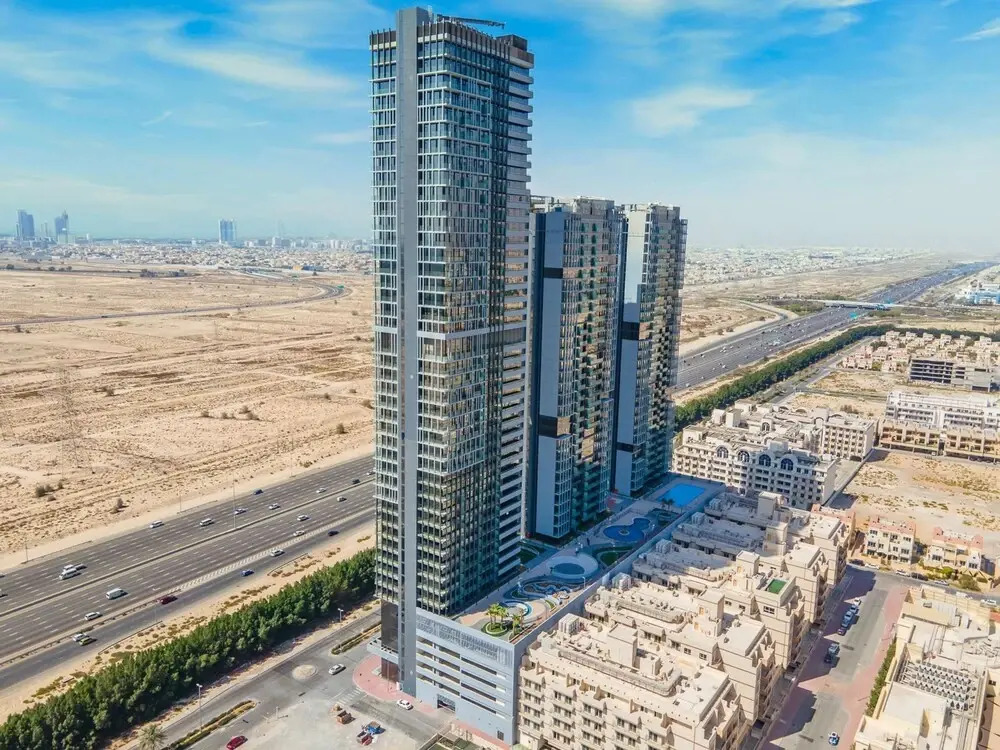 Sophisticated 1 Bedroom Apartment in Bloom Tower B