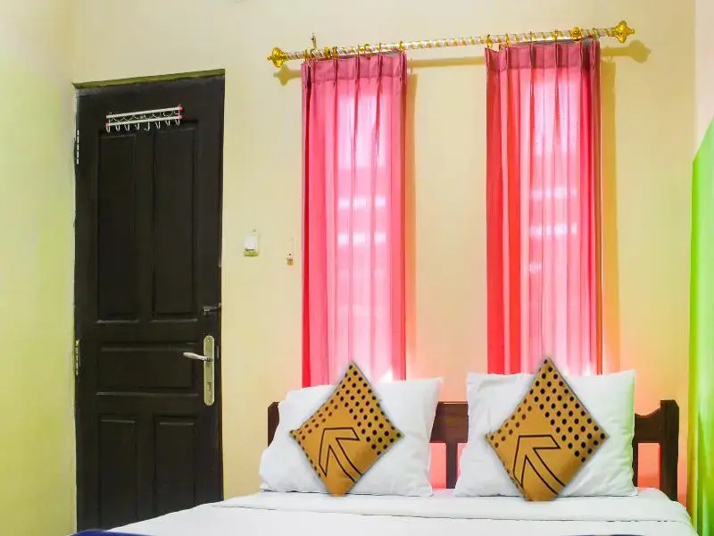 SPOT ON 91227 Al Bayt Syariah Guest House