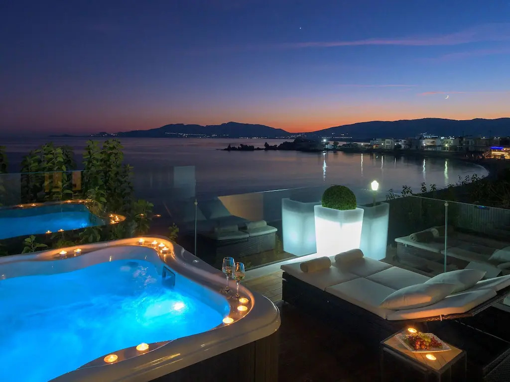 holiday home, Charaki