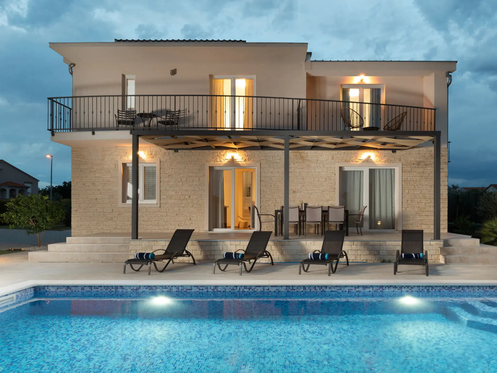 Secluded Villa in Murvica with Terrace