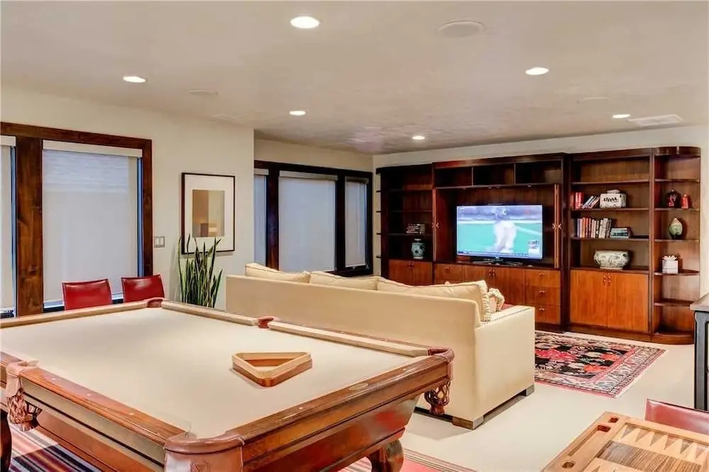 605 Deer Valley Drive 5 Bedroom Townhouse