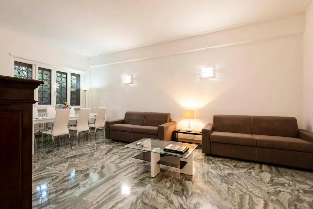 Vatican Holiday Apartment 307