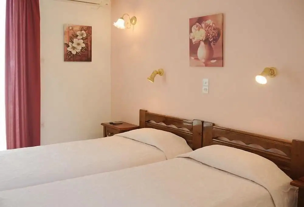Senia Studios