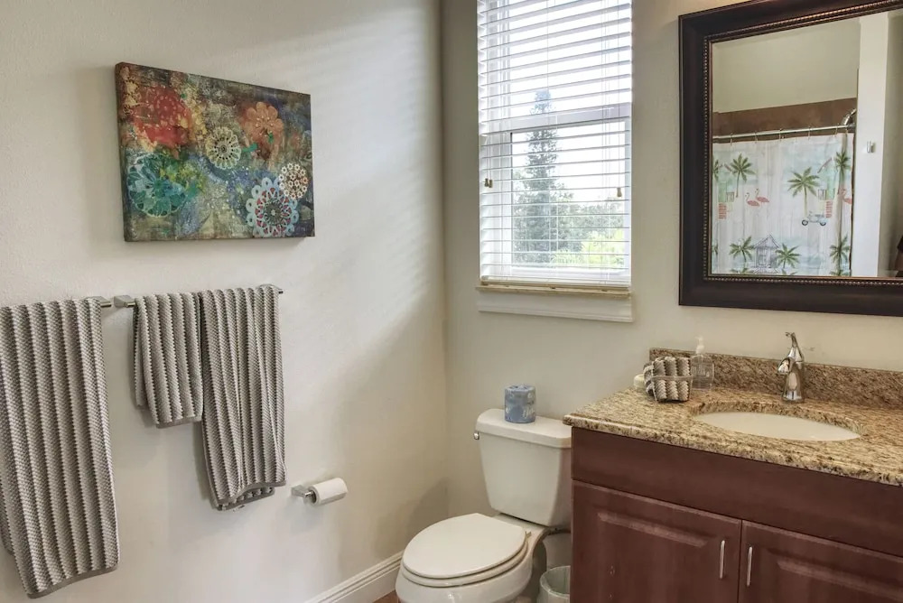 Prestigious 4 BR Getaway - Coronas Verde