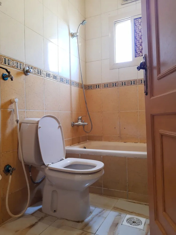 OYO 541 The Mar Furnished Apartments