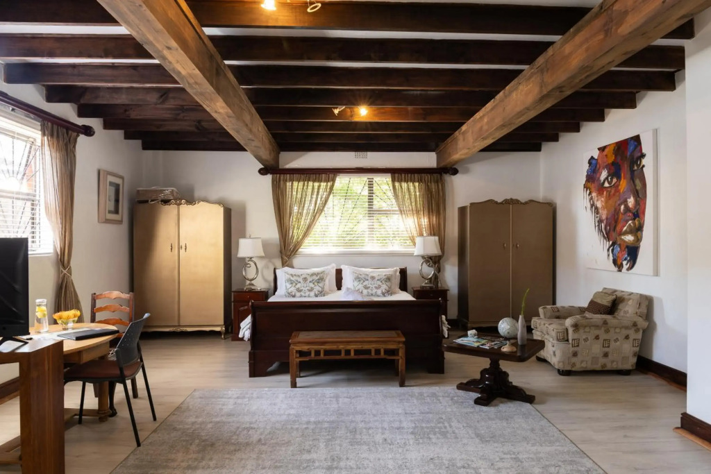 Staymore Cape Winelands Homestay