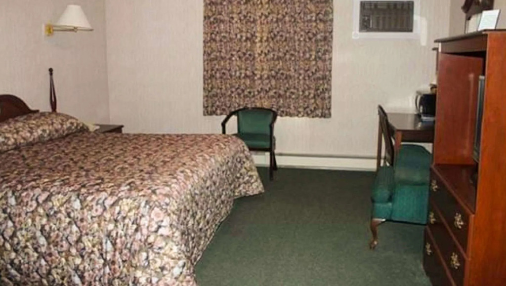 Travellers Inn Prince Edward Island