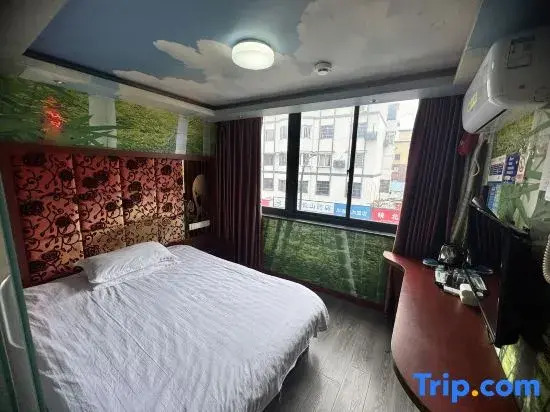Jinglian Hotel (Hangzhou South Railway Station Changshan Community)