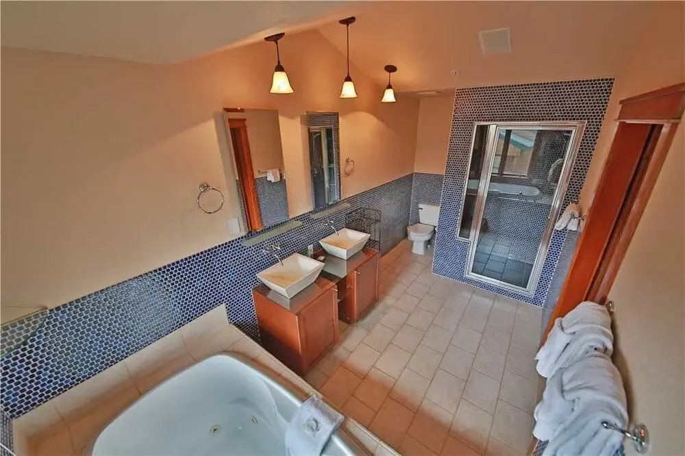 Ponderosa Penthouse - 3BR Penthouse - LLH 63786