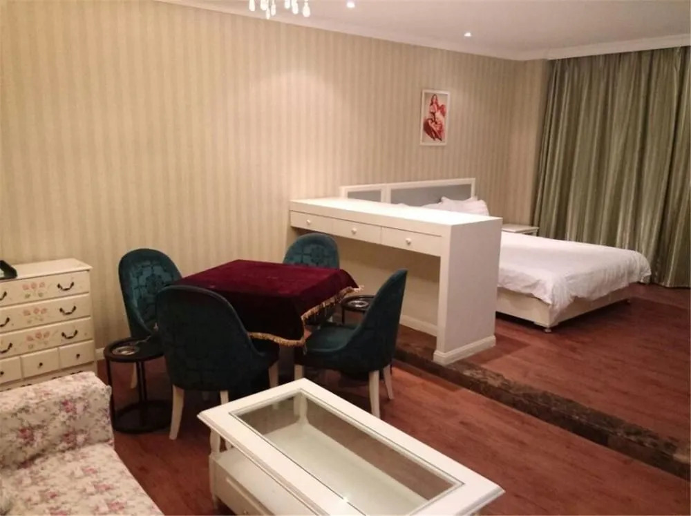 Yazhi Business Hotel