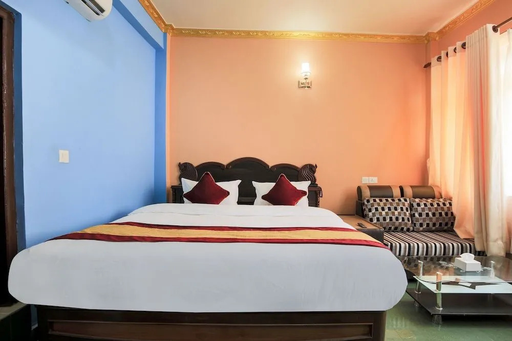 Oyo 401 New Star Hotel And Restaurant