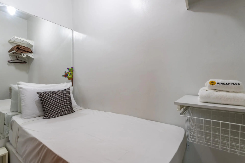 700m from the beach in Copacabana | BR403 Z4